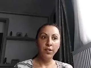 Brenda89  live sex cam