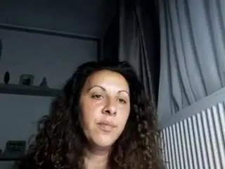 Brenda89  live sex cam