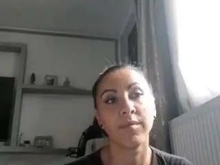 Brenda89  live sex cam