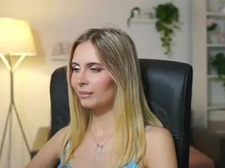 Catecrago  live sex cam