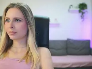 Catecrago  live sex cam