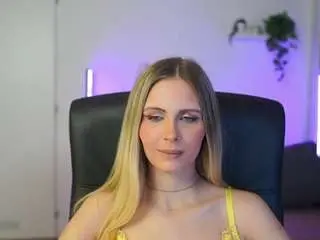 Catecrago  live sex cam