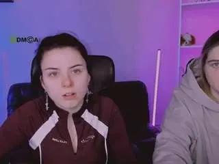 Foxy-tease  live sex cam