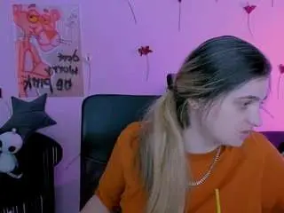 Foxy-tease  live sex cam