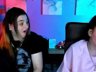 Foxy-tease  live sex cam