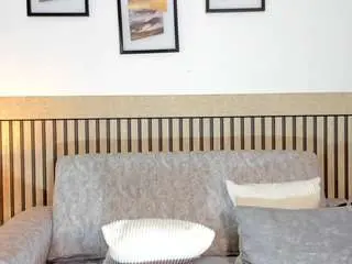 Hannaamills  live sex cam