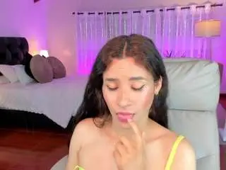 Hannaamills  live sex cam