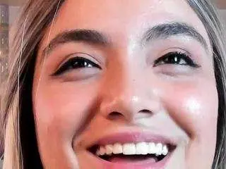 Isabellaa-joness  live sex cam