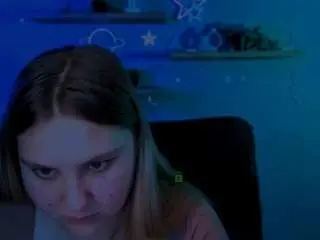 Ivy-shine  live sex cam