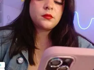 Layna-cold  live sex cam