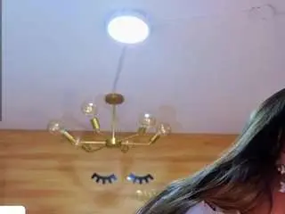 Mia-ponce-a  live sex cam