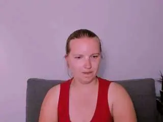 Roseamazing  live sex cam