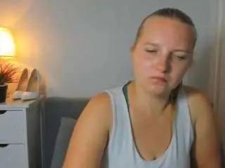 Roseamazing  live sex cam