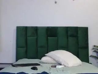 Sexyseddie  live sex cam