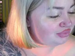 Zarareign  live sex cam