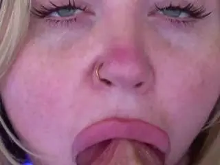 Zarareign  live sex cam