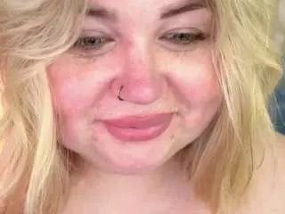 Zarareign  live sex cam