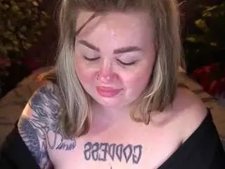 Zarareign  live sex cam