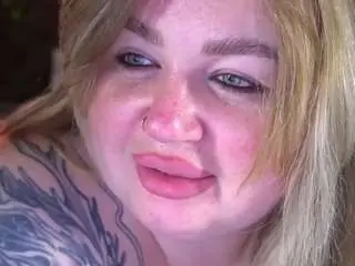 Zarareign  live sex cam