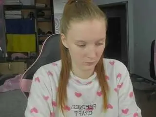 Maryblu  live sex cam