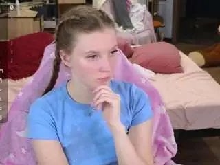 Maryblu  live sex cam