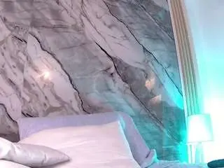 Vela-kimm  live sex cam
