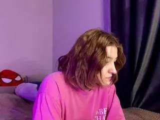 Izolacoster  live sex cam