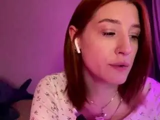Izolacoster  live sex cam