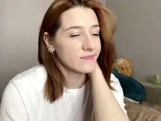 Izolacoster  live sex cam
