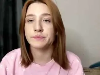 Izolacoster  live sex cam
