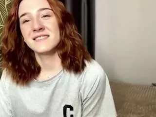 Izolacoster  live sex cam