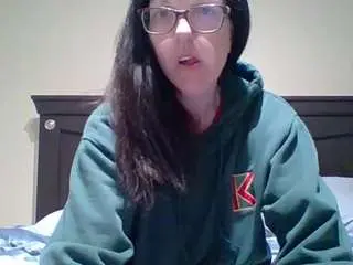 Northerngurl82  live sex cam