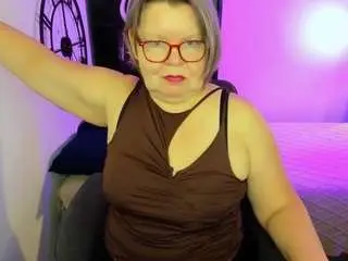 Shannonshine  live sex cam