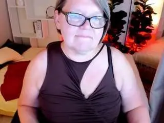 Shannonshine  live sex cam