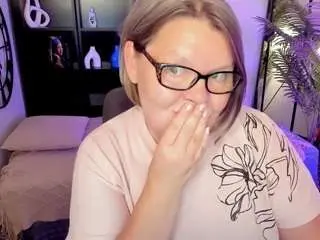 Shannonshine  live sex cam