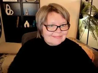 Shannonshine  live sex cam