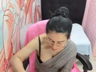 Allysonmilf69  live sex cam