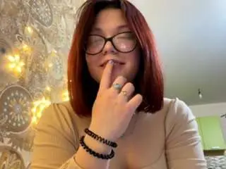 Colbyfeneis  live sex cam