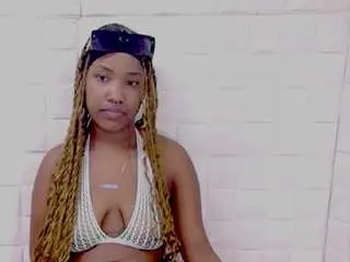 Eroticsexyprada1  live sex cam