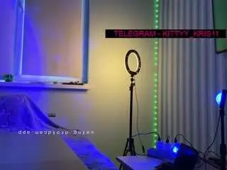 Kitty-kristy1  live sex cam