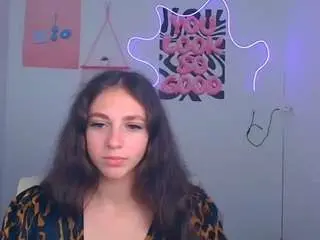 Olivialiveu  live sex cam