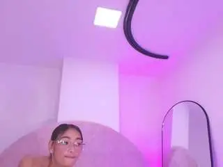 Valery-ss  live sex cam
