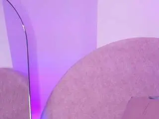 Valery-ss  live sex cam