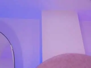 Valery-ss  live sex cam
