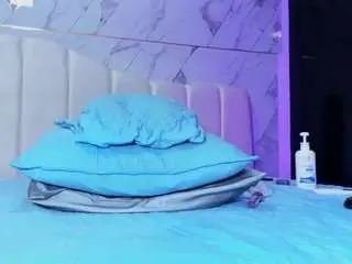 Valery-ss  live sex cam