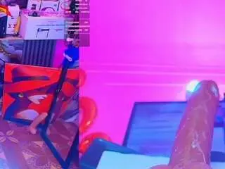 Casperr-lover  live sex cam