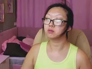 Marine-vact  live sex cam