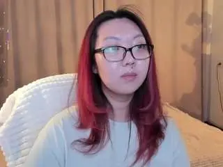 Marine-vact  live sex cam