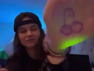 Teodoraarrendondo  live sex cam