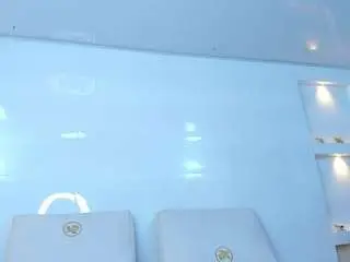 Zenda-evans  live sex cam